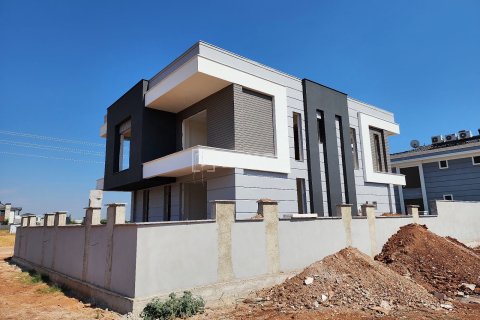 5+1 Villa en Dosemealti, Turkey No. 16092 28