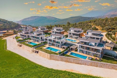 4+1 Villa in Kas, Turkey No. 16091 23