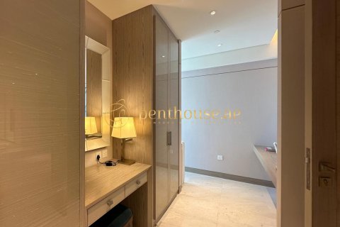 3 bedrooms Apartment in Jumeirah Beach Residence, UAE No. 7894 9