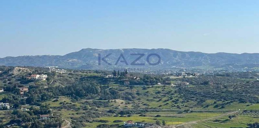 5649m² Land en Agios Tychonas, Cyprus No. 73802