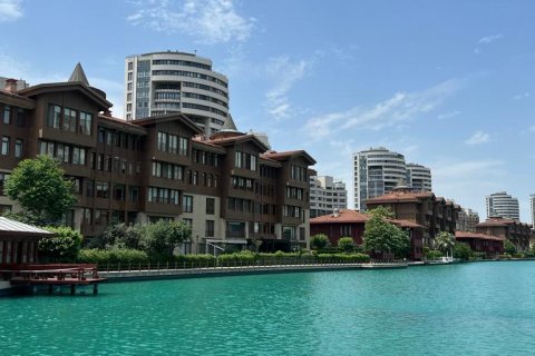 3+1 Appartement à Küçükçekmece, Turkey No. 14668 10