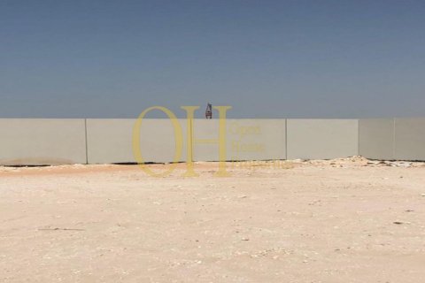 611.8m² Land on the Saadiyat Island, UAE No. 10404 9