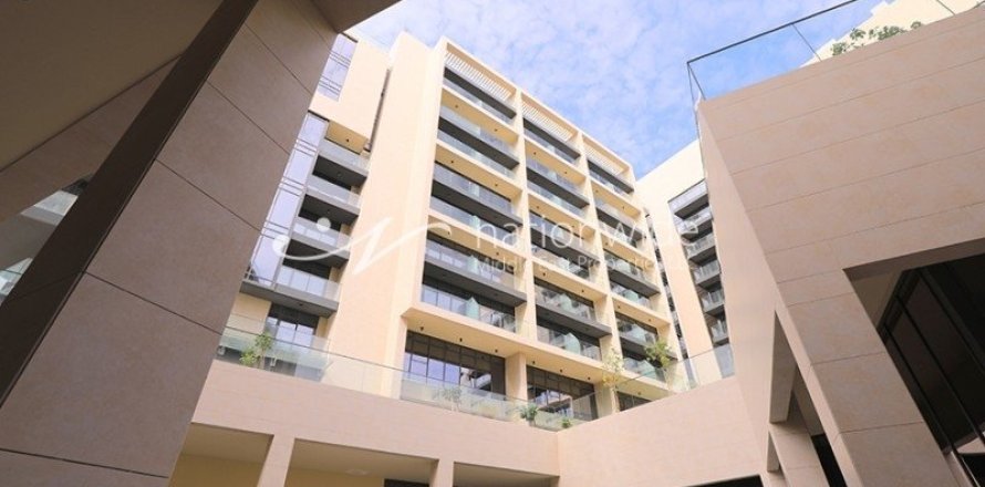 3 dormitorios Apartment en  Saadiyat Island, UAE No. 3825