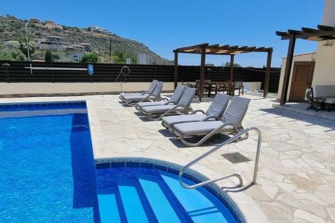 4 bedrooms House in Pissouri, Cyprus No. 29208 10