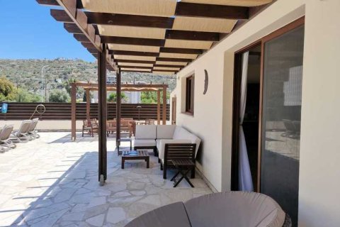 4 bedrooms House in Pissouri, Cyprus No. 29208 7