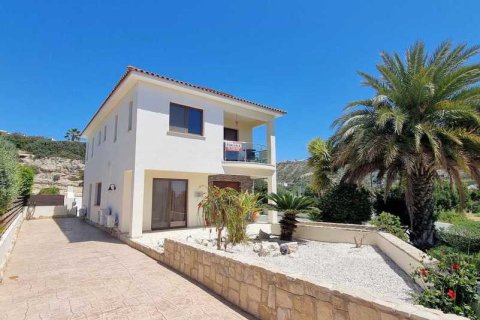 4 bedrooms House in Pissouri, Cyprus No. 29208 3