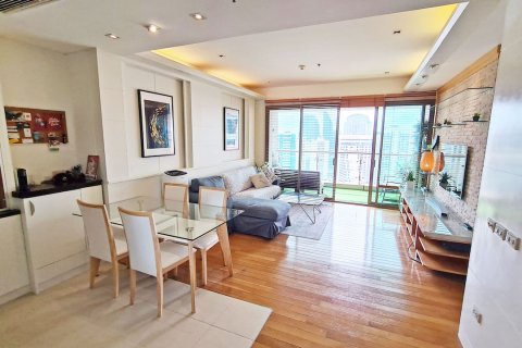 2 bedrooms Condo  in Bangkok, Thailand No. 465 2