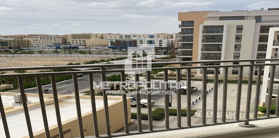 2 bedrooms Apartment in Sharjah, UAE No. 6506