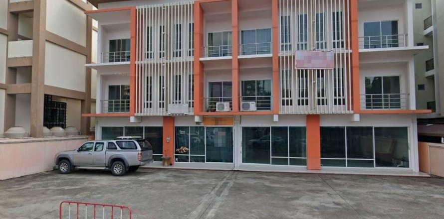 500m² Commercial property in Chiang Mai, Thailand No. 2453