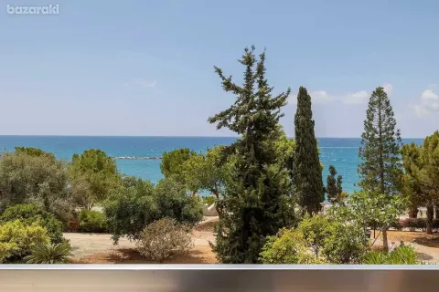 4 bedrooms Apartment in Agios Tychonas, Cyprus No. 32288 16