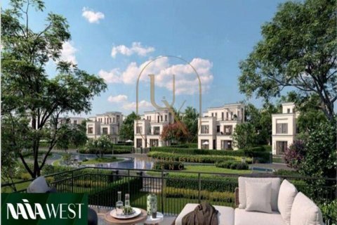 3 bedrooms Townhouse in Sheikh Zayed Compounds, Egypt No. 38233 4