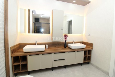 4+1 Apartment in Ankara, Turkey No. 11963 30