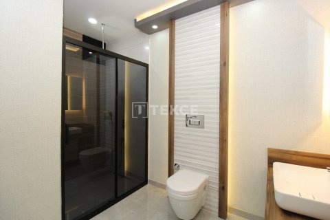 4+1 Apartment in Ankara, Turkey No. 11963 11