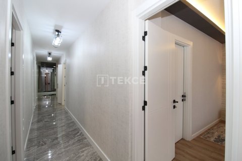 4+1 Apartment in Ankara, Turkey No. 11963 26