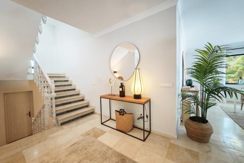 4 chambres Villa à Marbella, Spain No. 27325 11