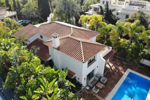 4 dormitorios Villa en Marbella, Spain No. 27325 1