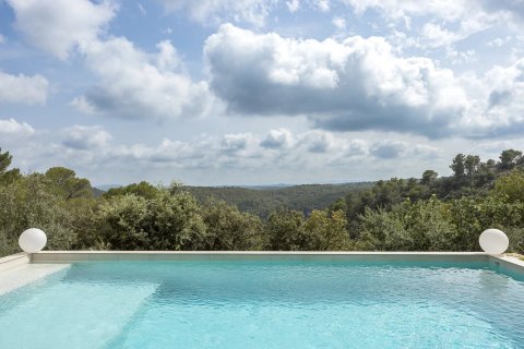 4 dormitorios Villa en Tourrettes-sur-Loup, France No. 75774 4