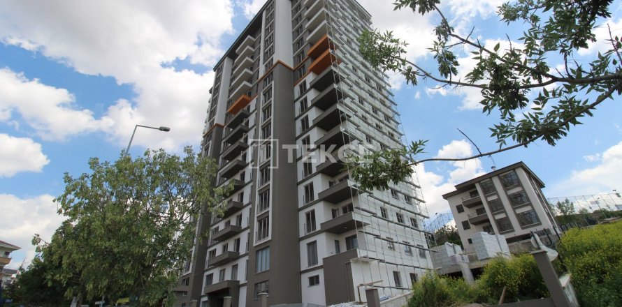 4+1 Apartment en Ankara, Turkey No. 14353