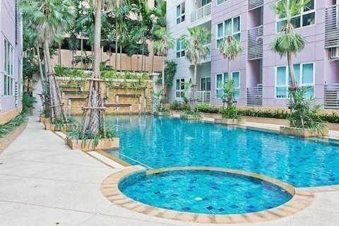 2 bedrooms Condo  in Bangkok, Thailand No. 423 1