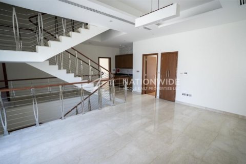 6 dormitorios Villa en Abu Dhabi, UAE No. 3998 10