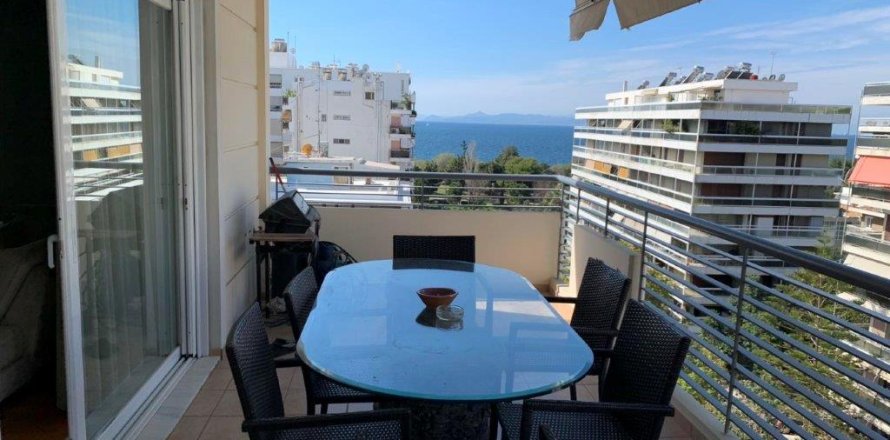 4 bedrooms Apartment in Palaio Faliro, Greece No. 24464