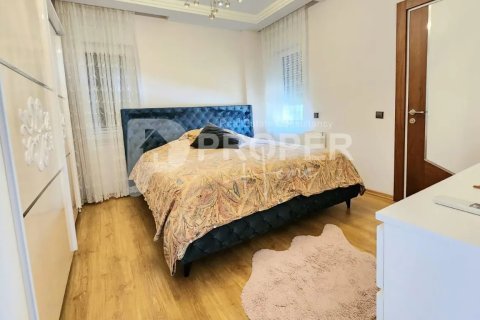 4 rooms Apartment in Lara, Turkey No. 14199 10