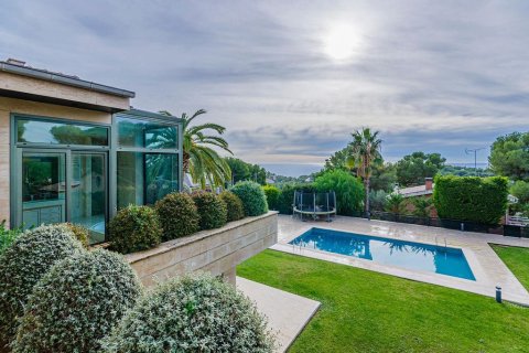 6 dormitorios House en Castelldefels, Spain No. 26455 15