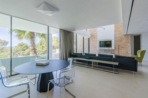 6 bedrooms House in Castelldefels, Spain No. 26456 8