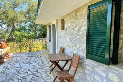 3 bedrooms Villa in Corfu, Greece No. 47383 5