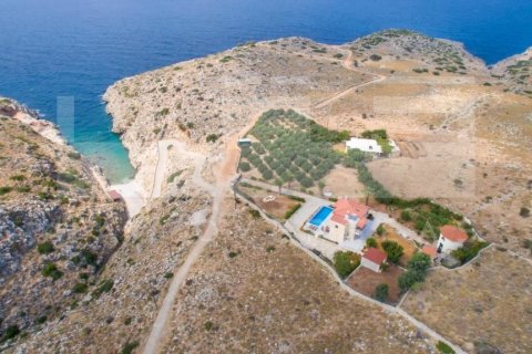 3 bedrooms Villa in Chania, Greece No. 64934 25