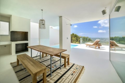 4 bedrooms Villa in Altea, Spain No. 26004 9