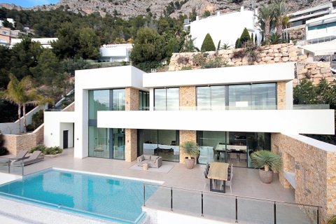 4 bedrooms Villa in Altea, Spain No. 25998 1