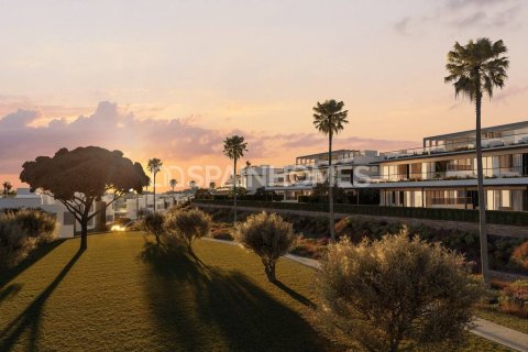 4 bedrooms Penthouse in Marbella, Spain No. 26544 6