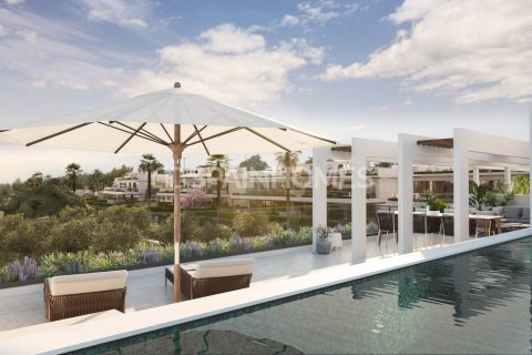 4 dormitorios Penthouse en Marbella, Spain No. 26544 9