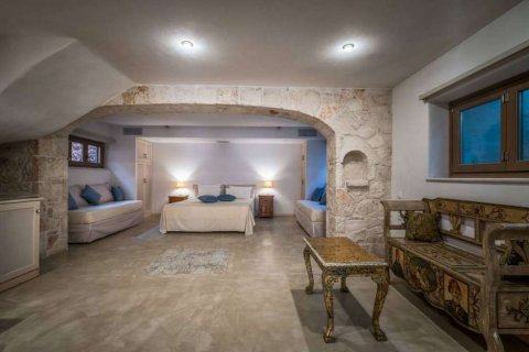 6 bedrooms Maisonette in Zakynthos, Greece No. 24780 14