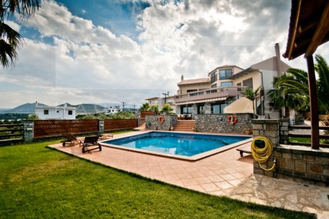 4 bedrooms Villa in Crete, Greece No. 70558 1