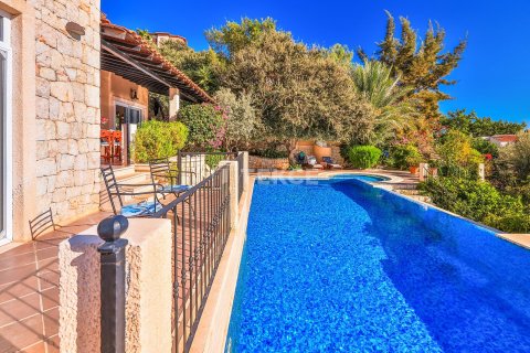 6+1 Villa in Kas, Turkey No. 76689 13