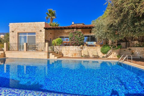 6+1 Villa in Kas, Turkey No. 76689 14