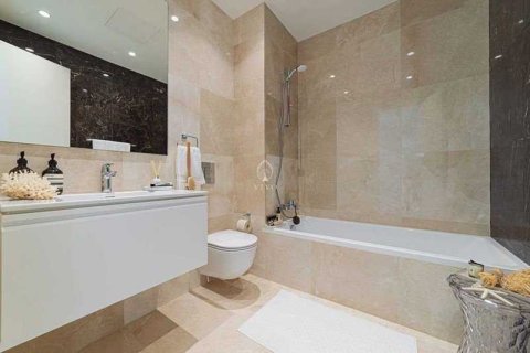 2 bedrooms Apartment in Germasogeia, Cyprus No. 77748 12