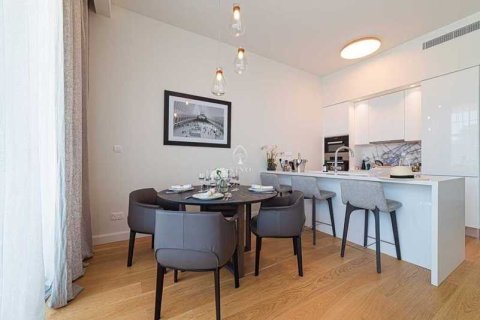 2 bedrooms Apartment in Germasogeia, Cyprus No. 77748 8