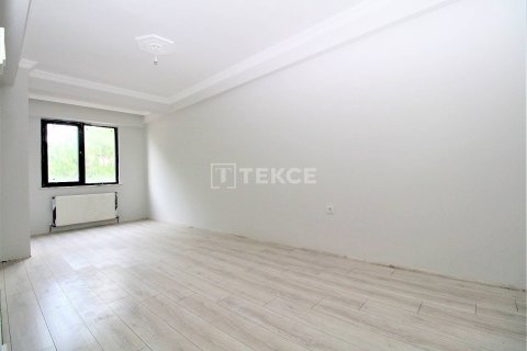 5+1 Apartment en Cinarcik, Turkey No. 11758 4