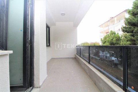 5+1 Apartment en Cinarcik, Turkey No. 11758 9