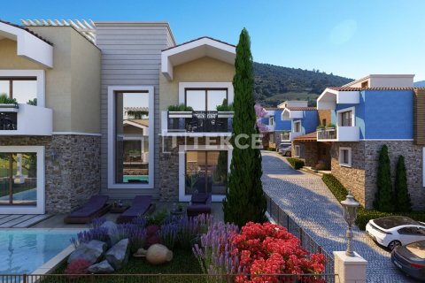 4+2 Villa à Milas, Turkey No. 23681 6