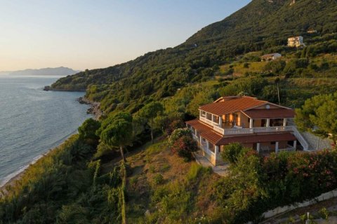 8 dormitorios Villa en Corfu, Greece No. 47611 11