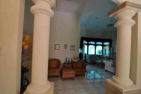 6 bedrooms Villa in Nusa Dua, Indonesia No. 23042 9