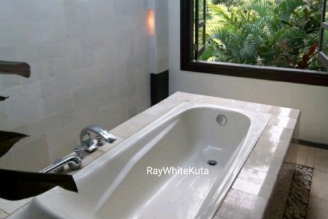 3 bedrooms Villa in Canggu, Indonesia No. 23045 7