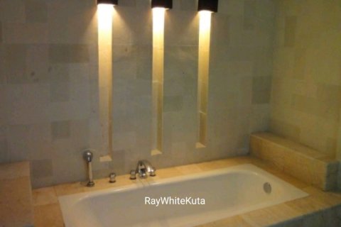 3 bedrooms Villa in Canggu, Indonesia No. 23045 11