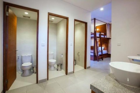 5 bedrooms Villa in Kuta, Indonesia No. 23086 18