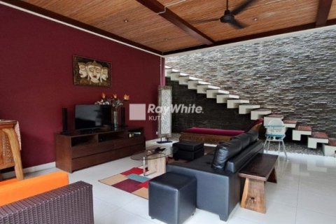 2 bedrooms Villa in Jimbaran, Indonesia No. 23087 2