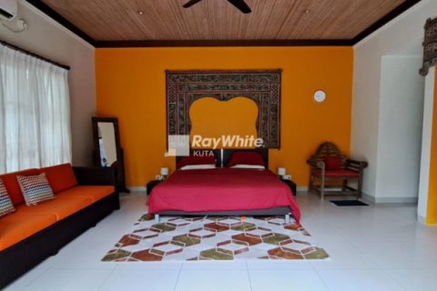 2 bedrooms Villa in Jimbaran, Indonesia No. 23087 3